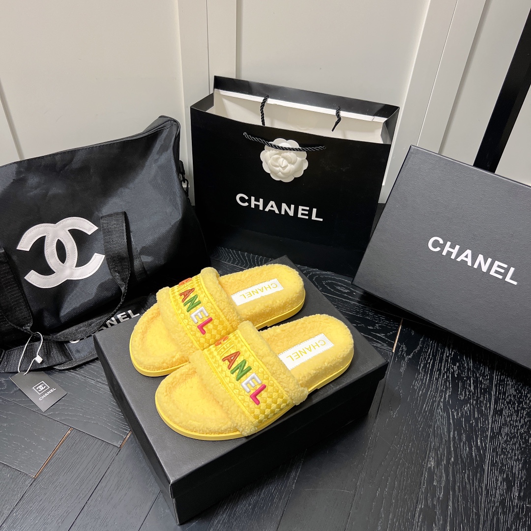 Ch*el wool slippers yellow g39059