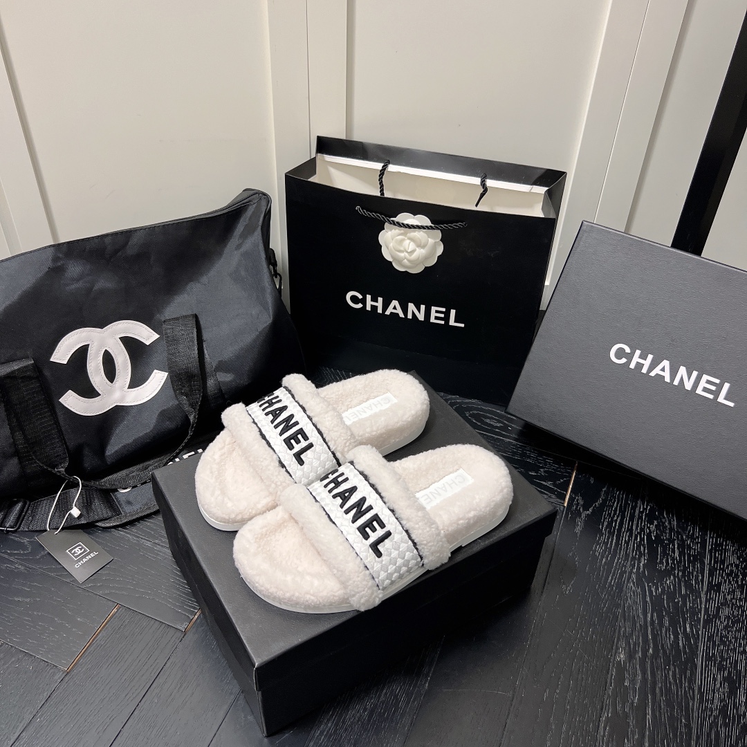 Ch*el wool slippers white/black g39059