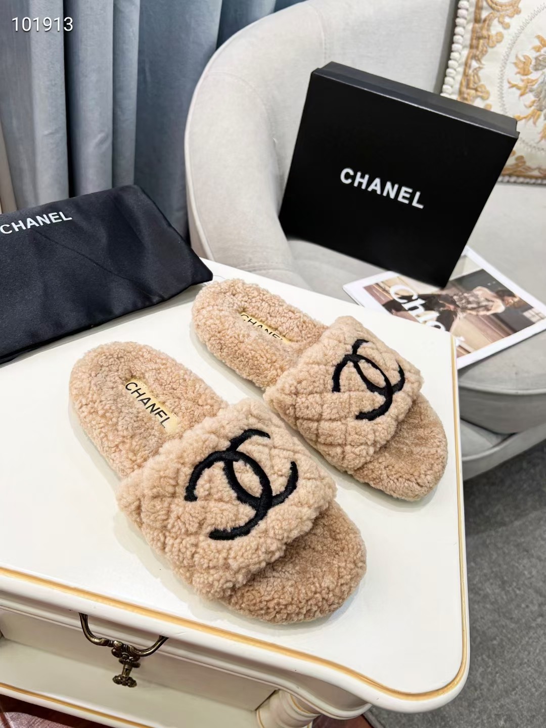 Ch*el wool mules beige g39059