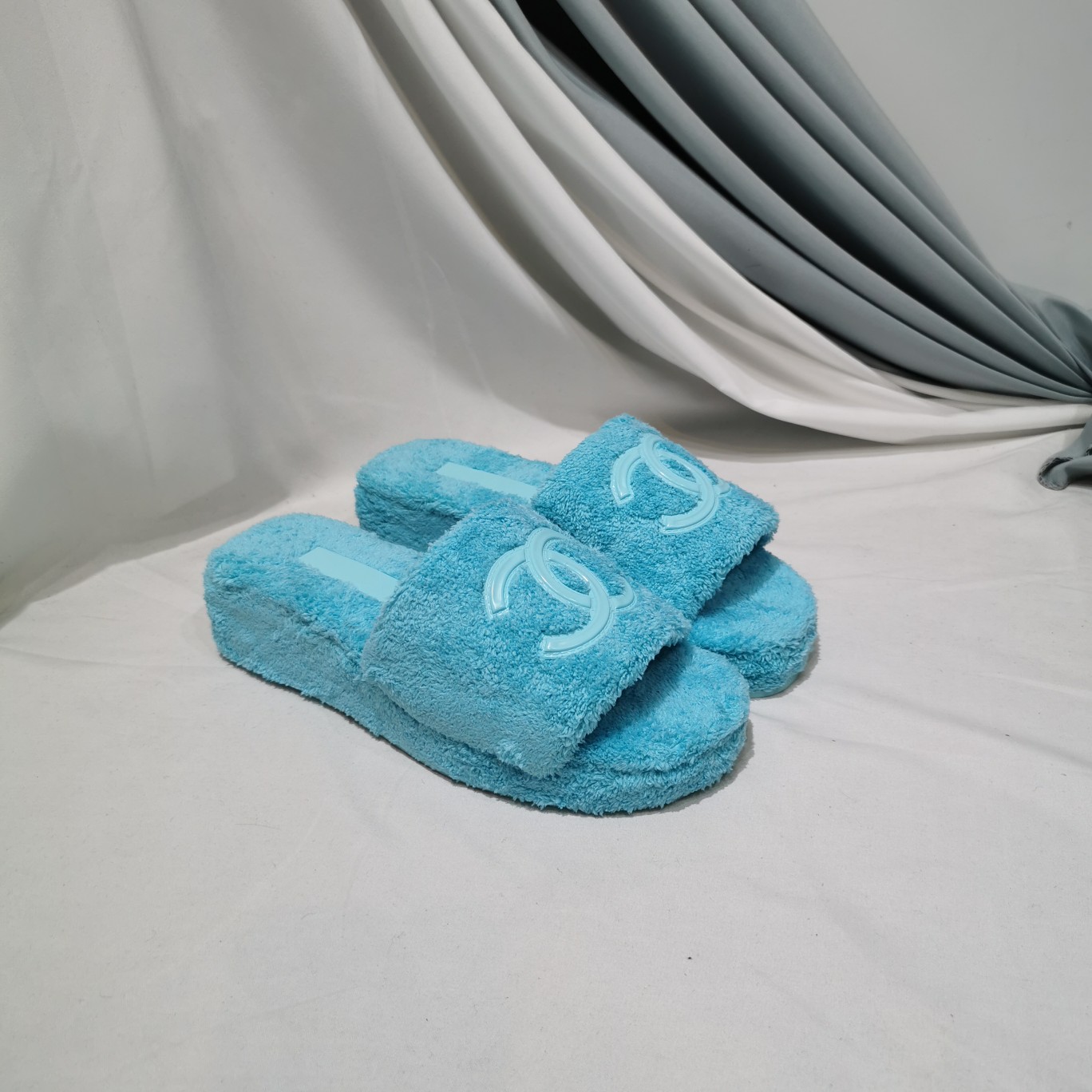 Ch*el mules sky blue g39059