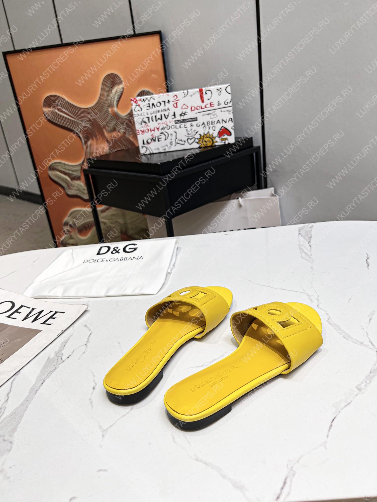 DOLCE & GABBANA CALFSKIN SLIDERS WITH DG LOGO YELLOW CQ0436AY