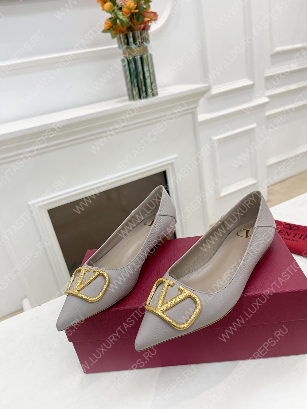VALENTINO V BUCKLE PUMPS GREY SW2S0Q63DSH0NO