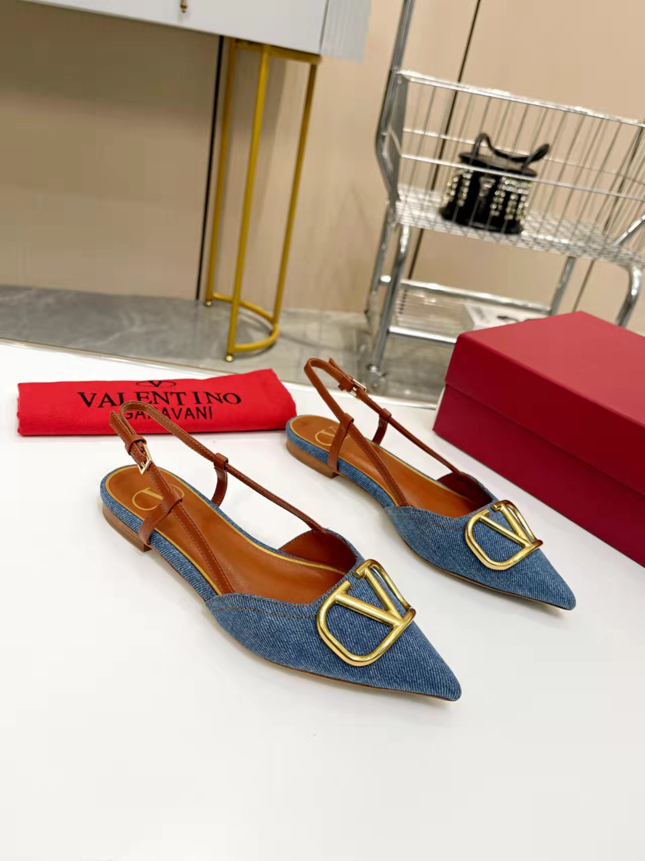 VALENTINO VLOGO SIGNATURE SLINGBACK FLAT PUMP BLUE 2W2S0Q70DSH0NO