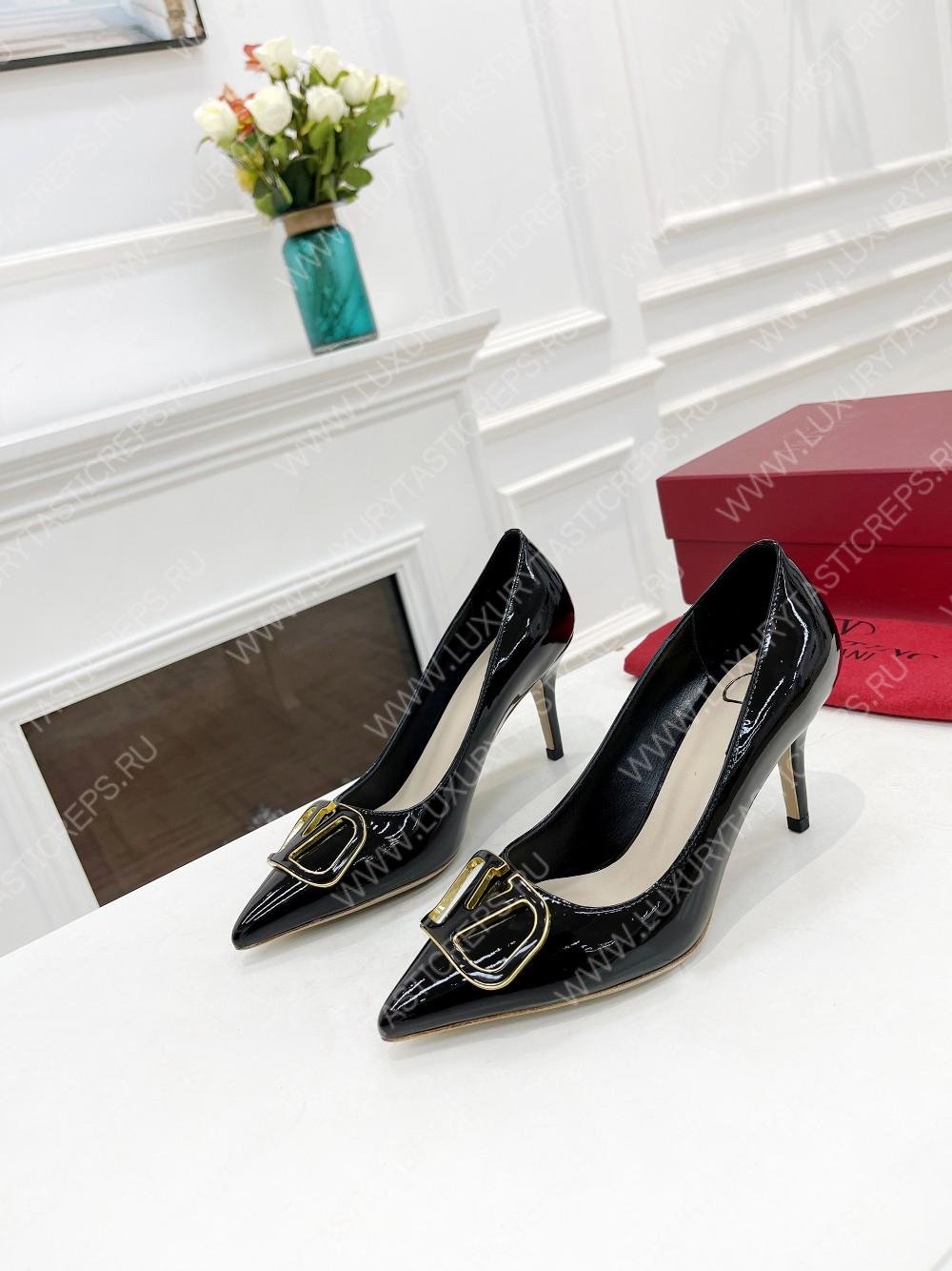 VALENTINO V BUCKLE PUMPS BLACK 1W2S0FH8LAFGF9