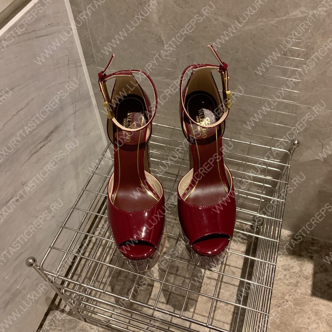 VALENTINO TAN-GO PLATFORM SANDAL VINE RED 1W2S0FE0VNE_I16