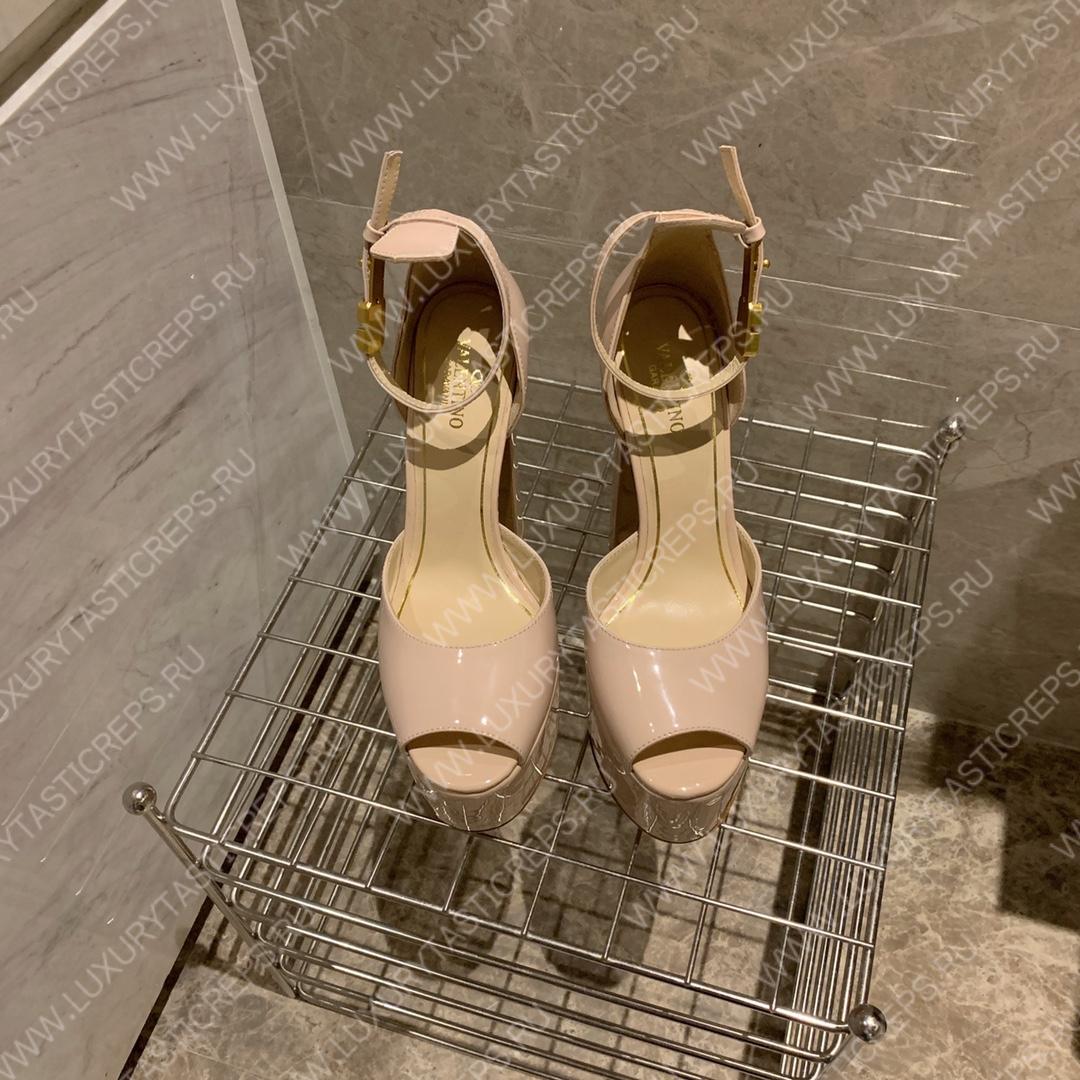 VALENTINO TAN-GO PLATFORM SANDAL FAWN 1W2S0FE0VNE_I16