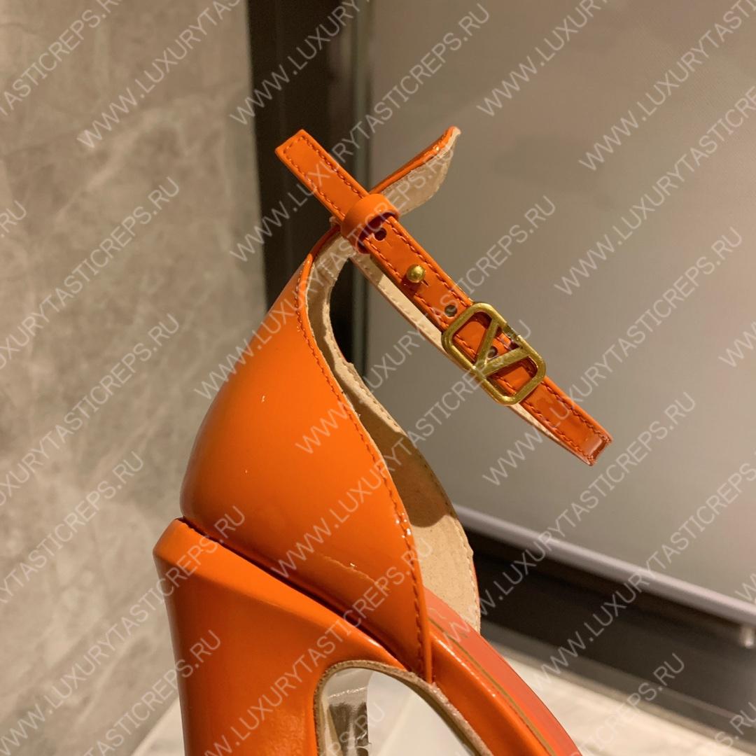 VALENTINO TAN-GO PLATFORM SANDAL ORANGE 1W2S0FE0VNE_I16