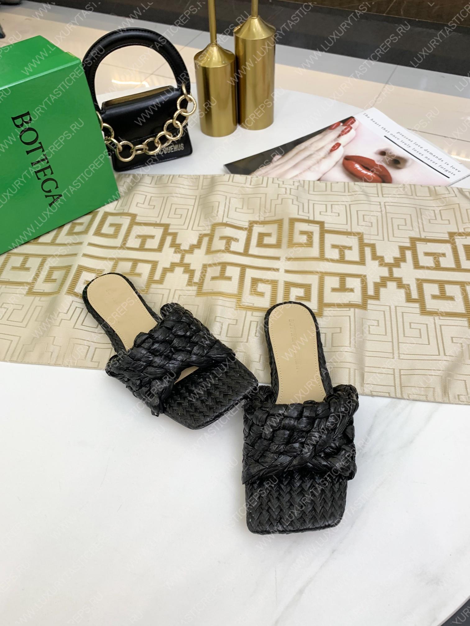 bo*te*ga Ve*ne*ta dot wave sandal black 708880v