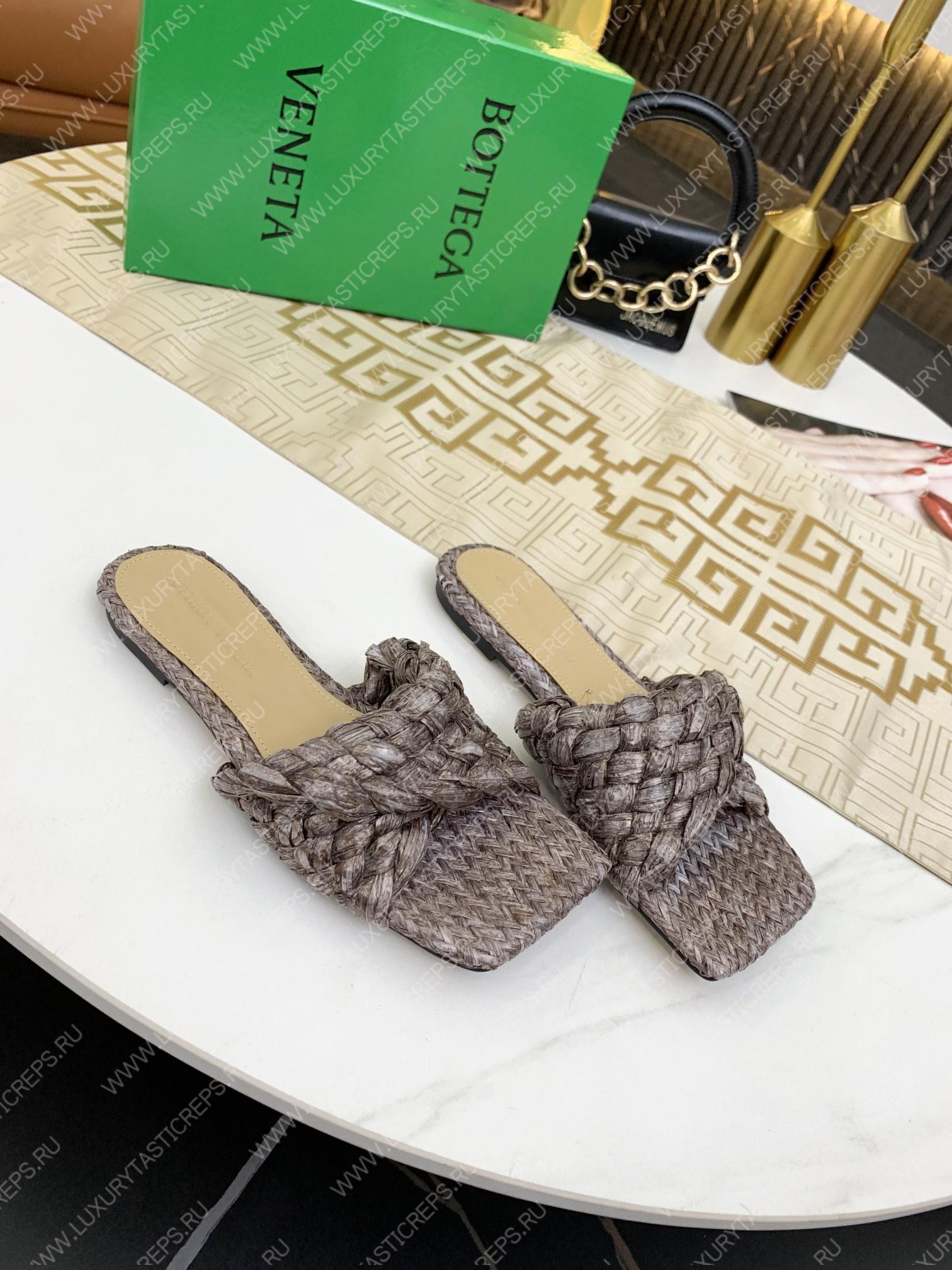 bo*te*ga Ve*ne*ta dot wave sandal brown 708880v
