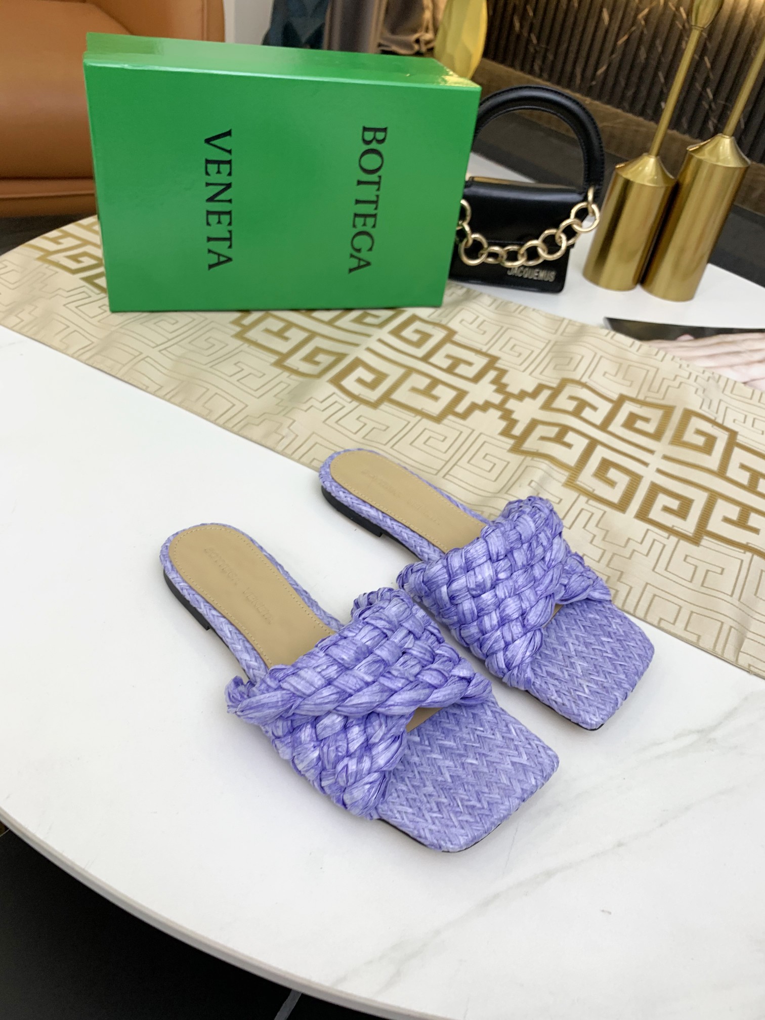 bo*te*ga Ve*ne*ta dot wave sandal wisteria 708880v
