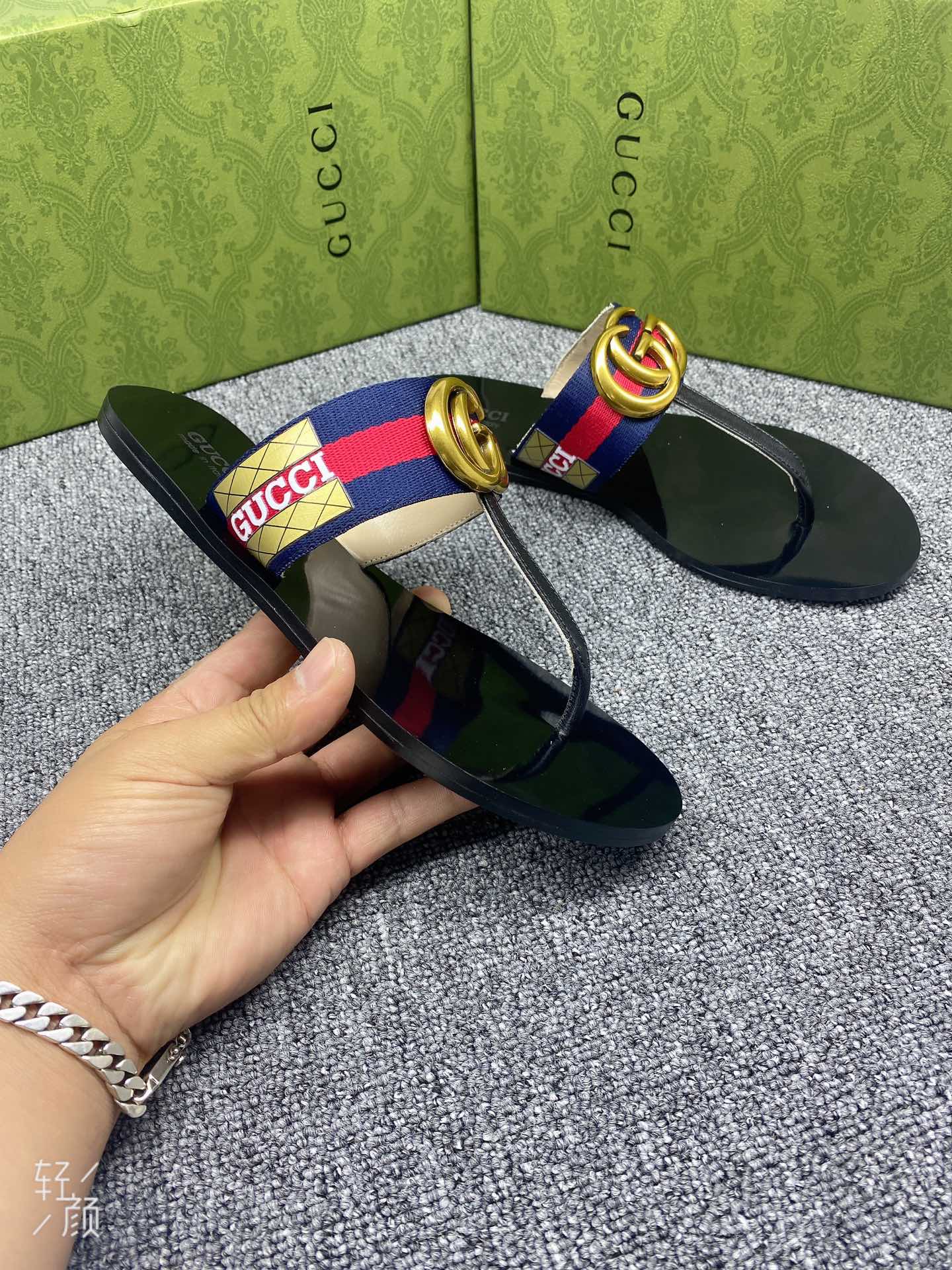 G*u*i leather thong sandal with double g blue and red 497444
