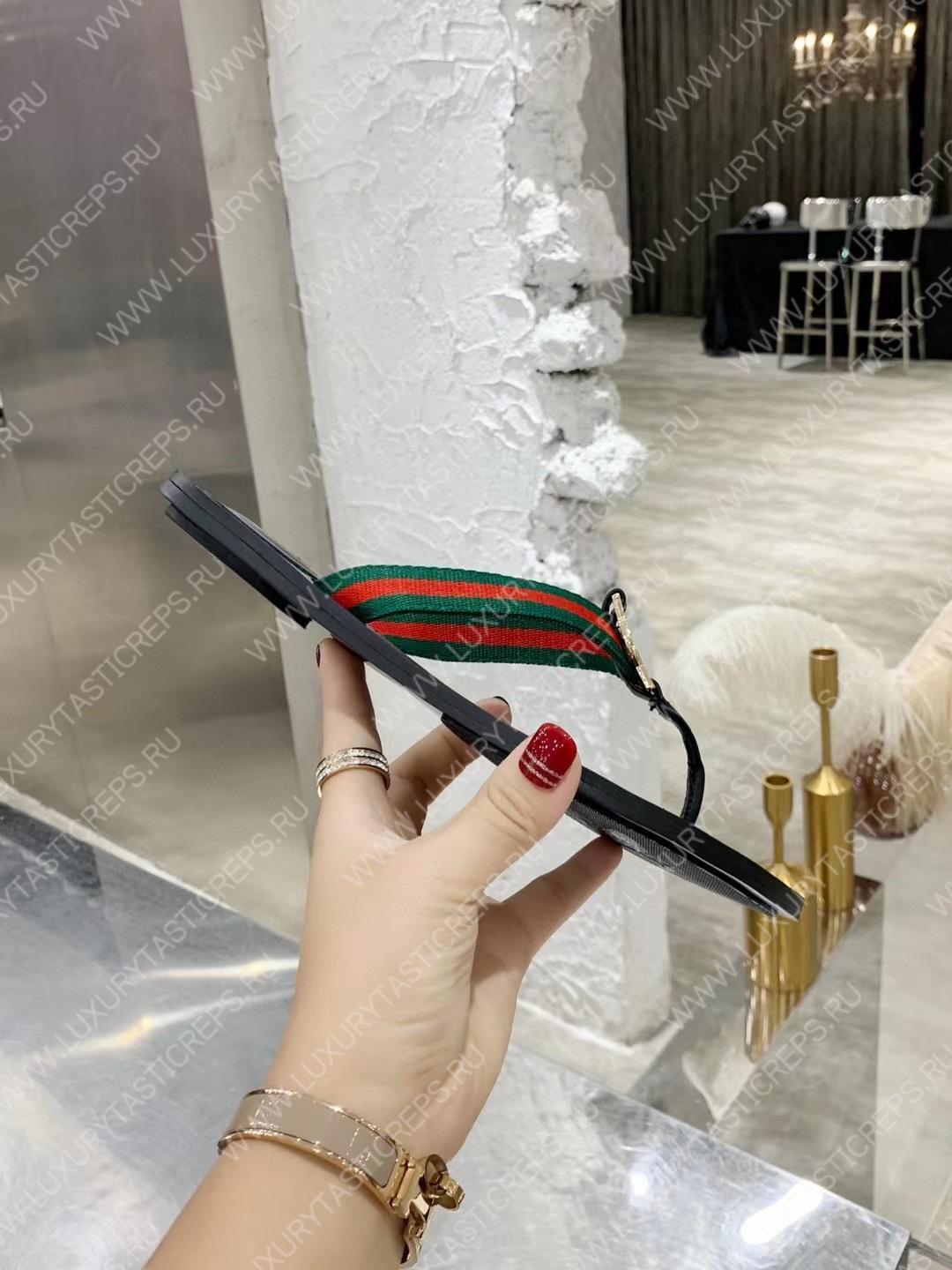 G*u*i gg black thong sandals red, green and black 612138