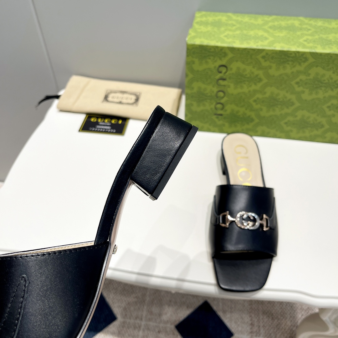 G*u*i interlocking g sandal black 694451