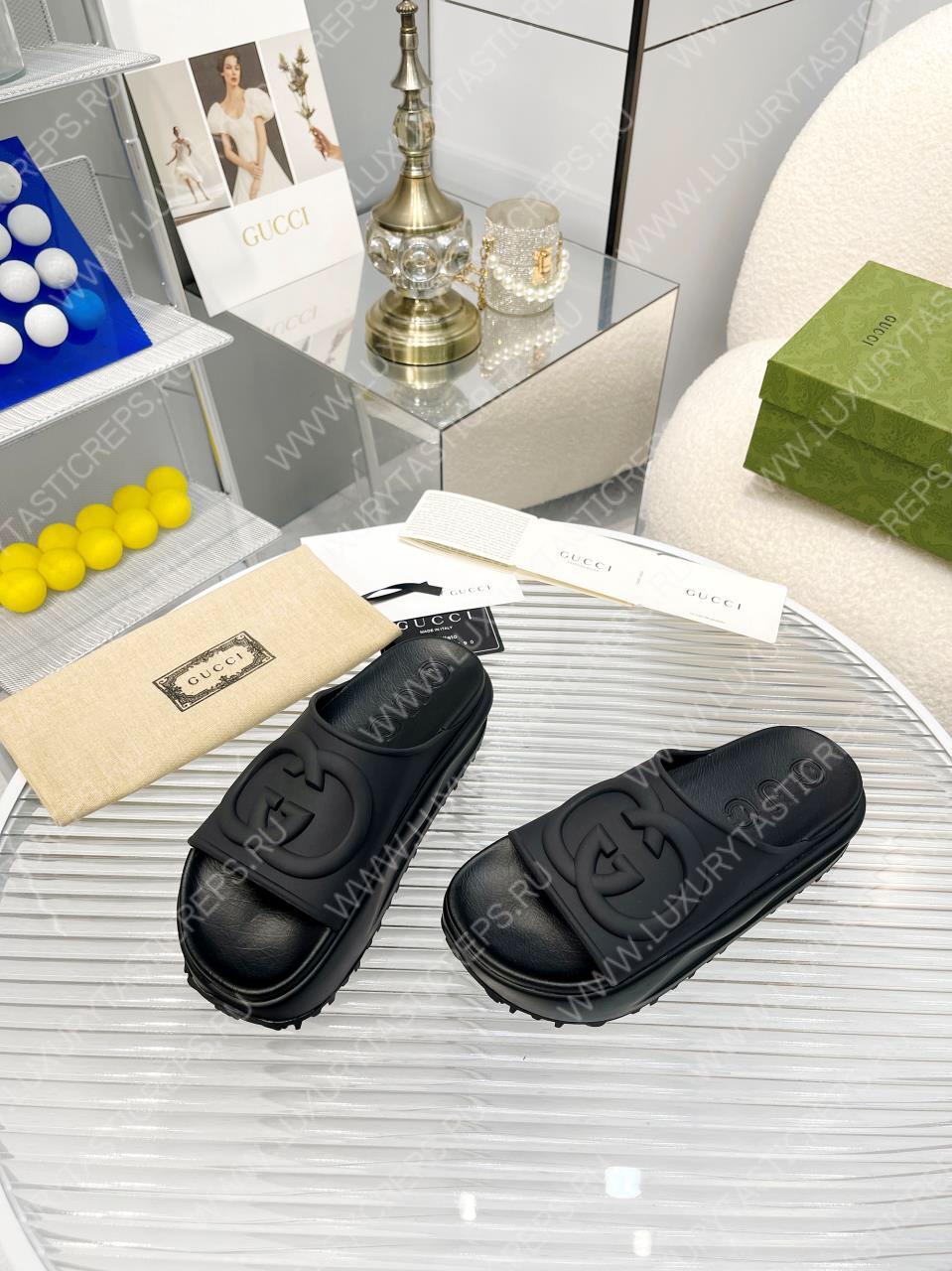 G*u*i slide sandal black 692845