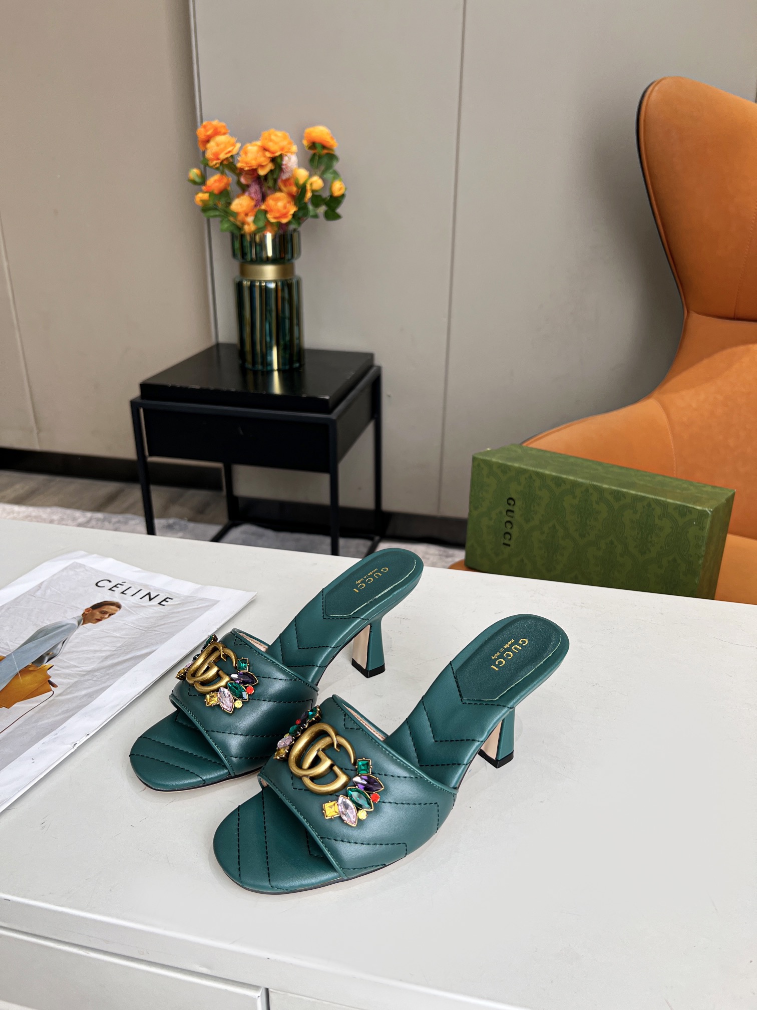 G*u*i double g slide sandal leather emerald green 674839