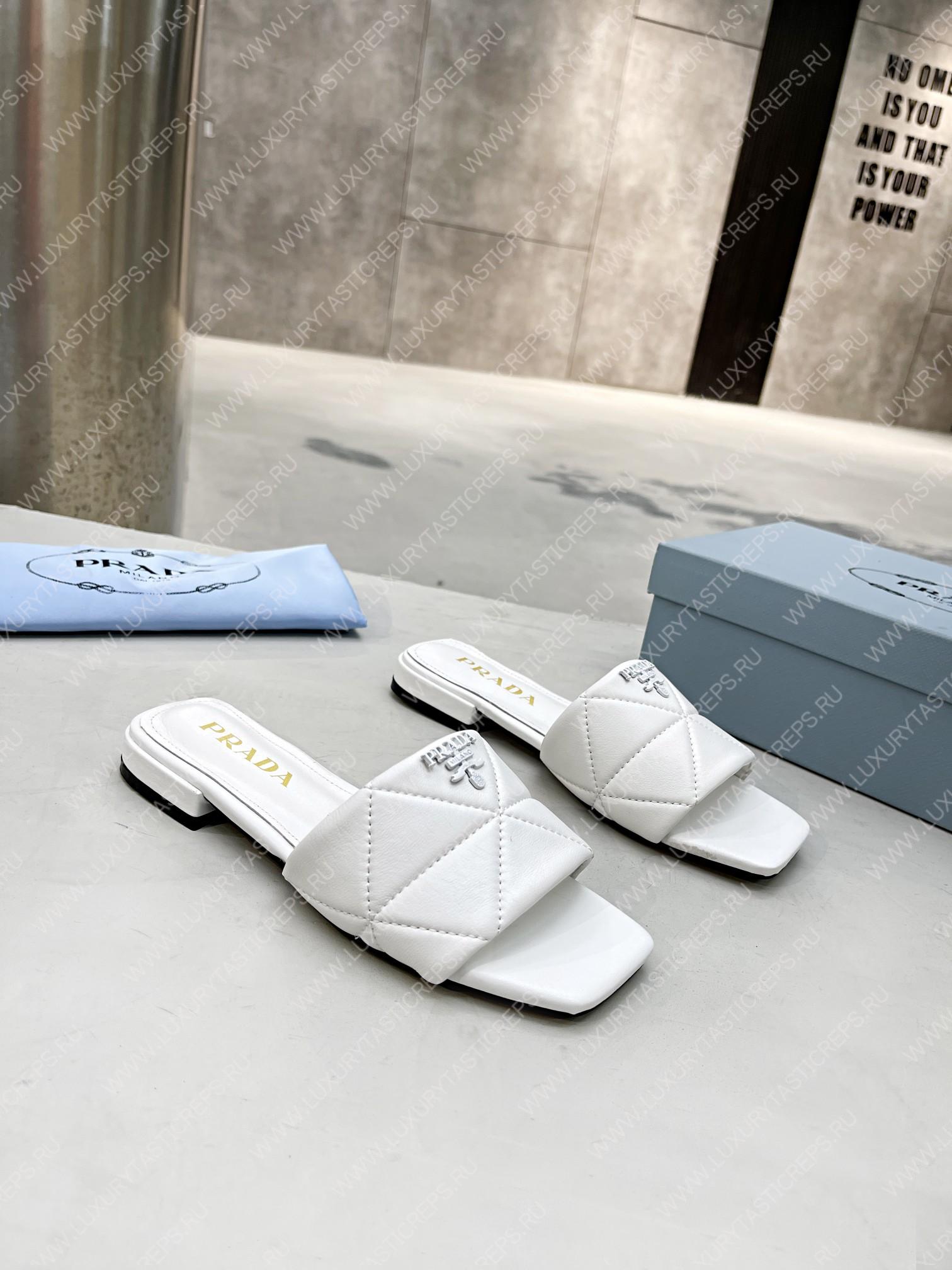 Pra*a quilted nappa leather sabots white 1xx583