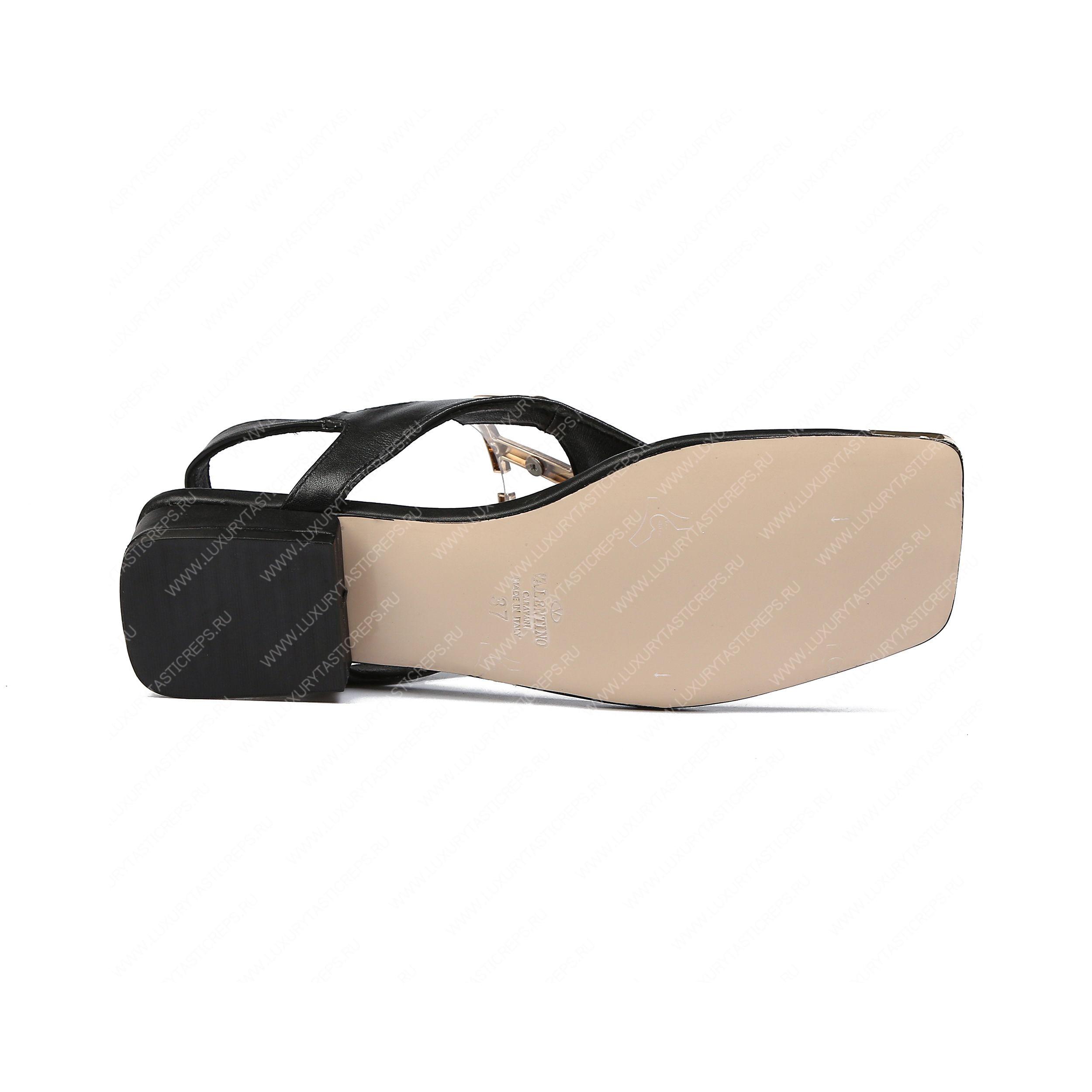 VALENTINO VLOGO SIGNATURE FLAT THONG SANDAL BLACK WS0EA7RZR_HG5
