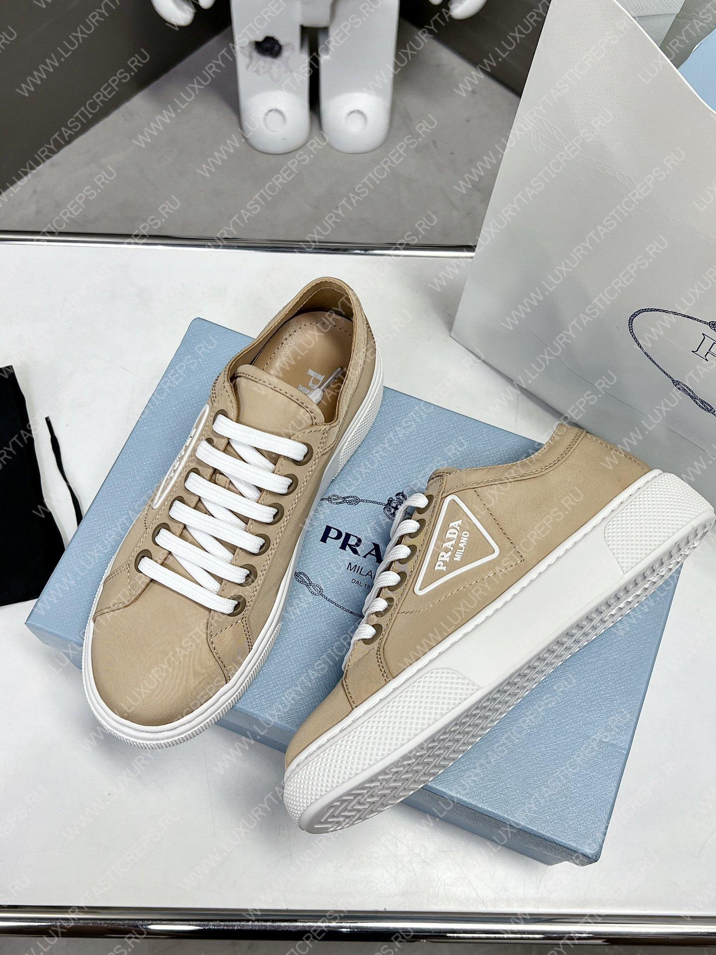 Pra*a soft calf leather sneakers beige 4e3560