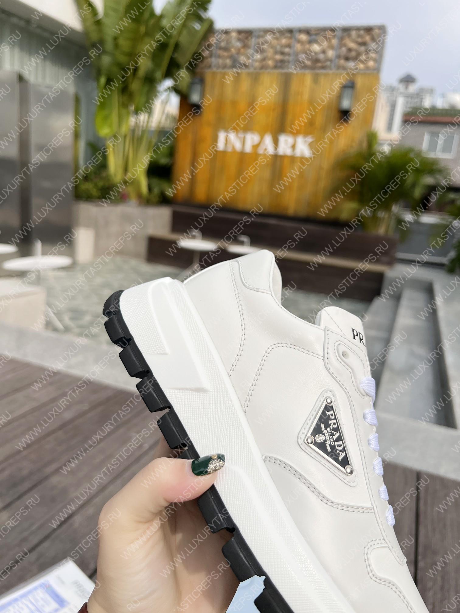Pra*a nylon gabardine sneakers white/black 1e804m