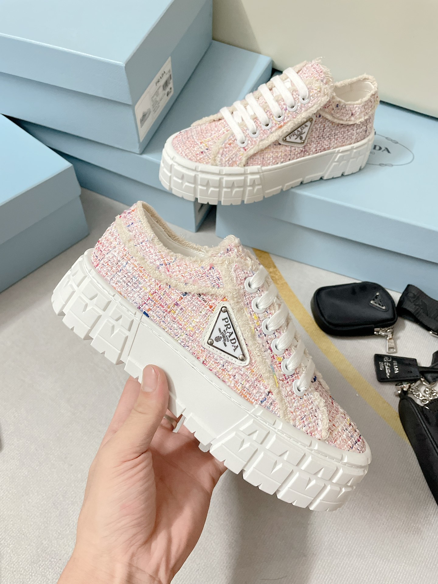 Pra*a double wheel nylon gabardine sneakers tweed pink 1e260m