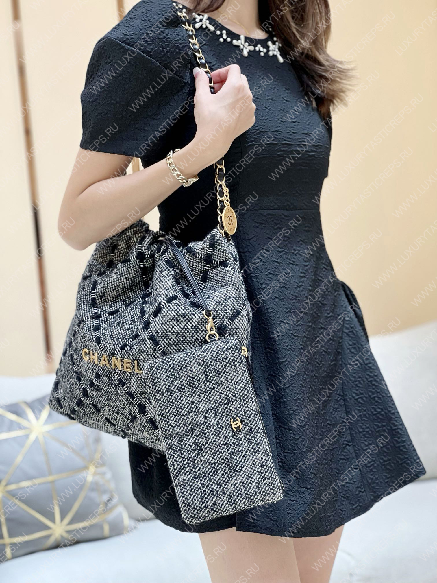 Ch*el 22 handbag as3260