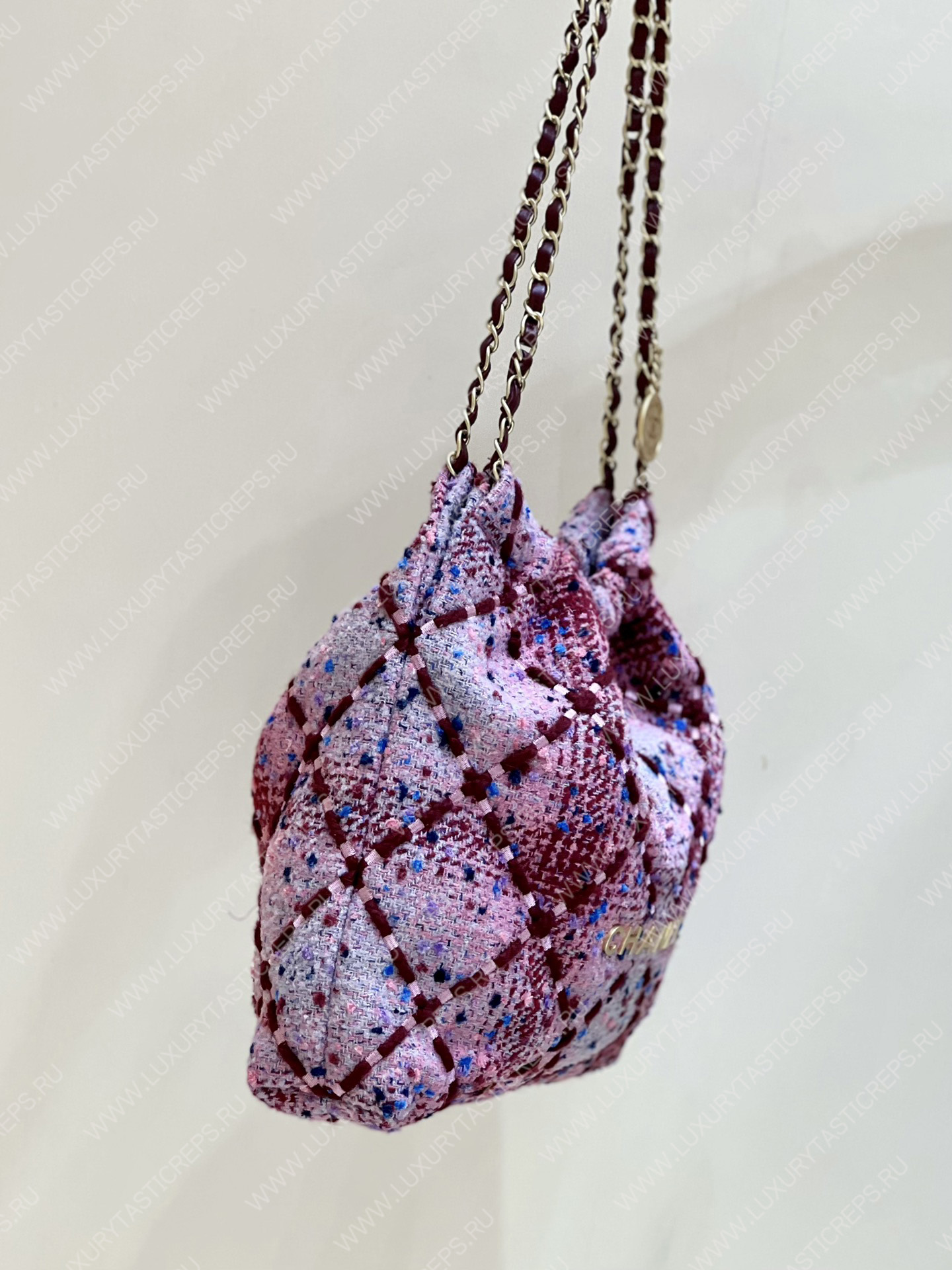 Ch*el 22 handbagbag, burgundy & multicolor as3261