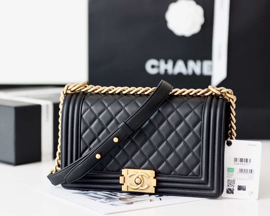 Ch*el boy handbag black a67086