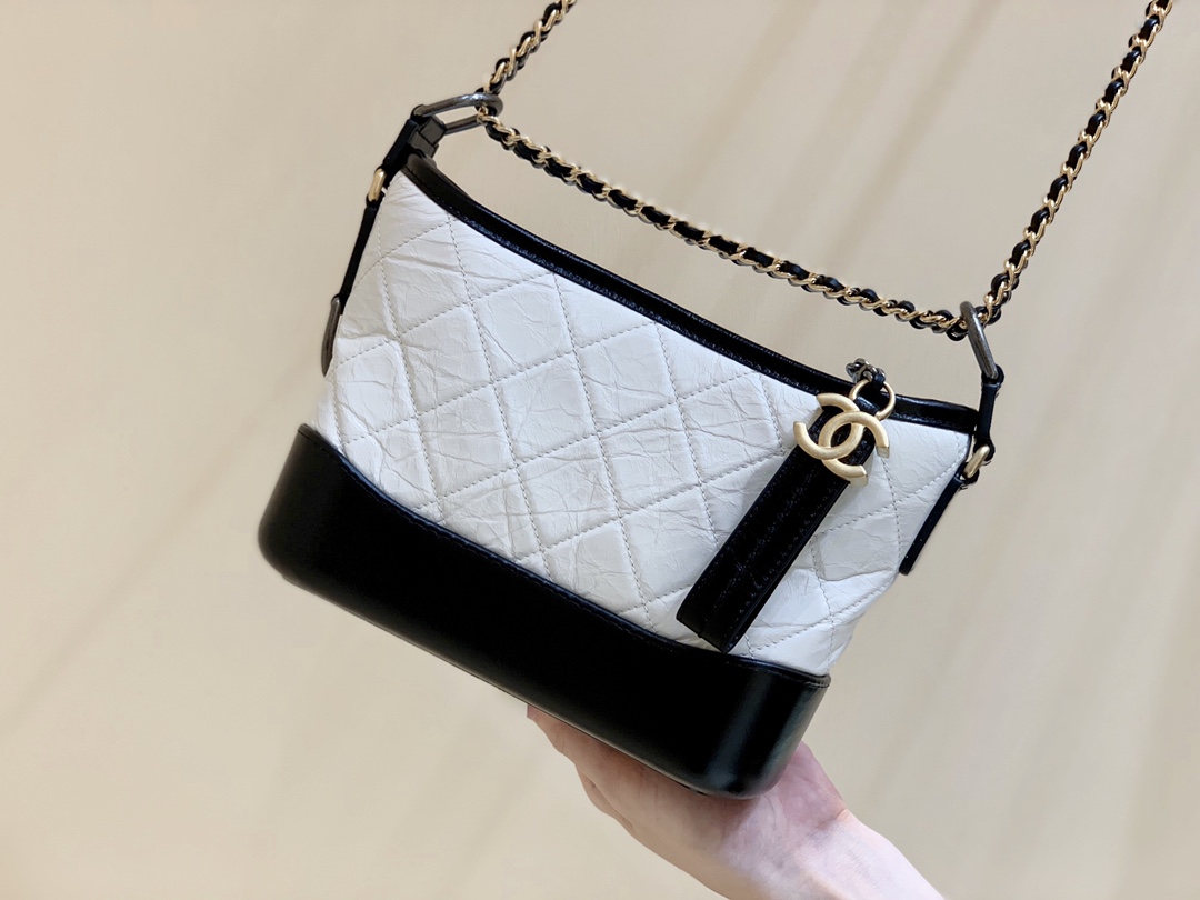 Ch*el gabrielle hobo bag white a91810