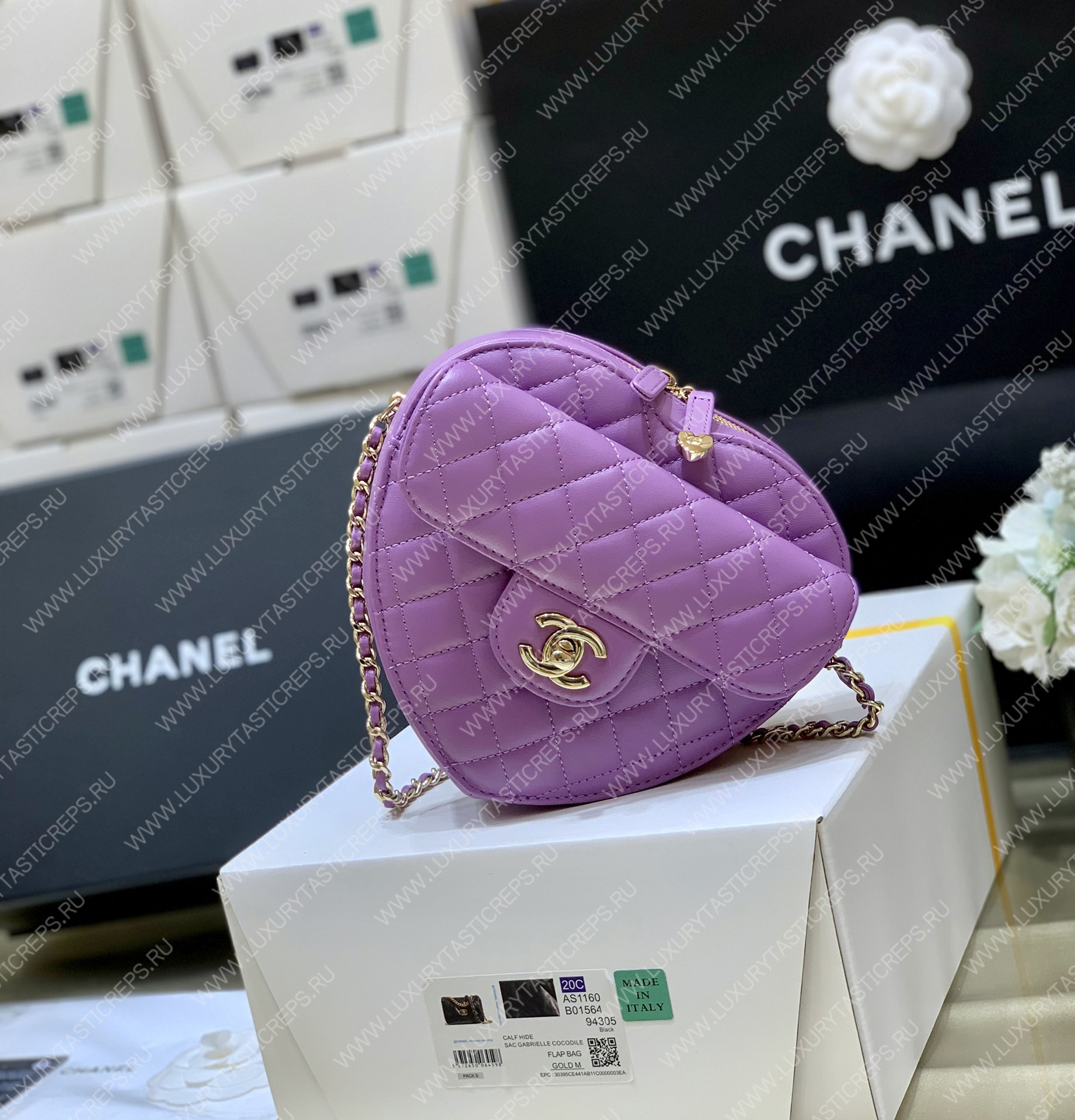 Ch*el cc heart clutch 22s purple as3191