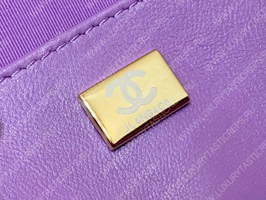 Ch*el cc heart clutch 22s purple as3191