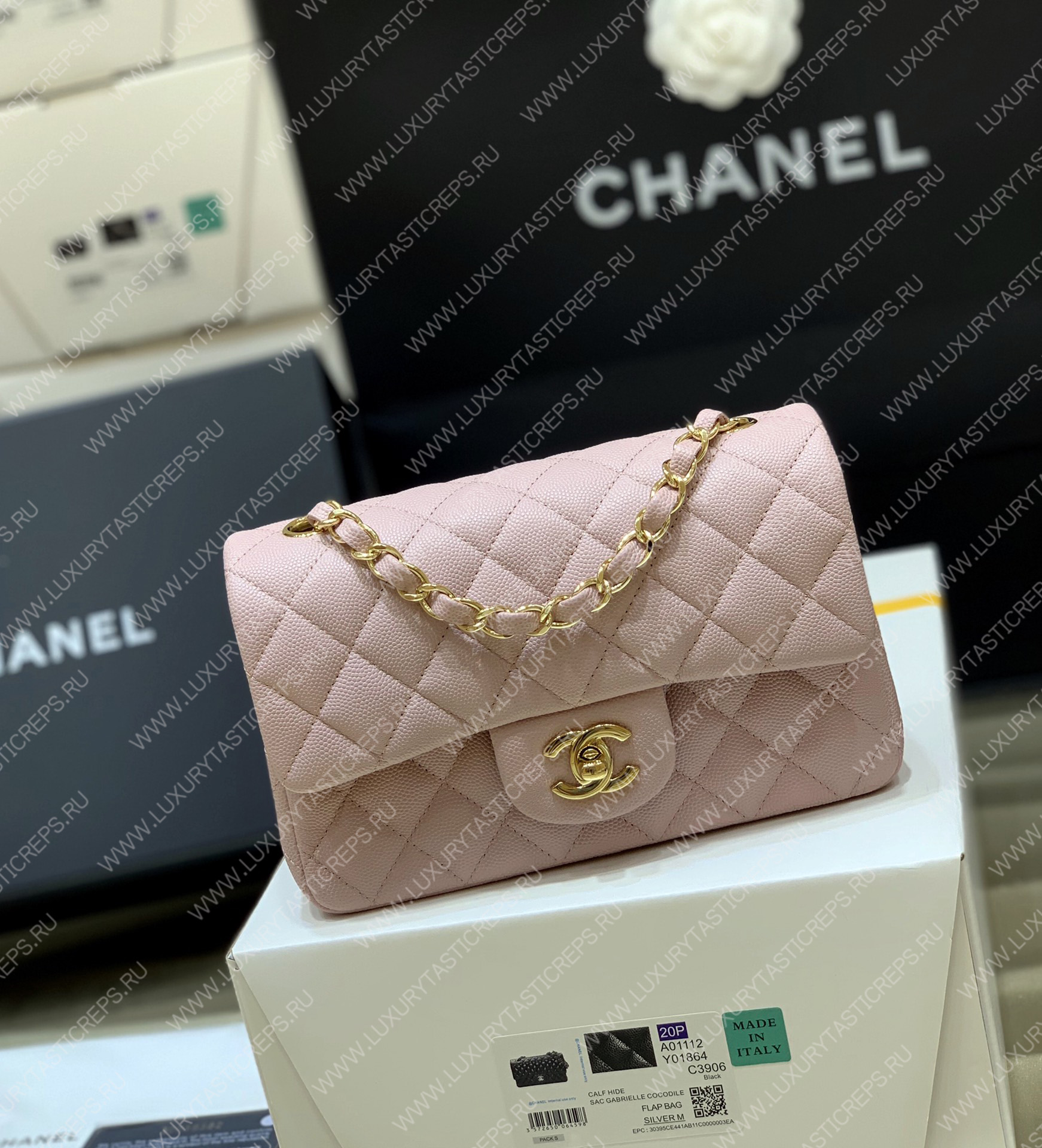 Ch*el mini classic flap bag light pink a01116