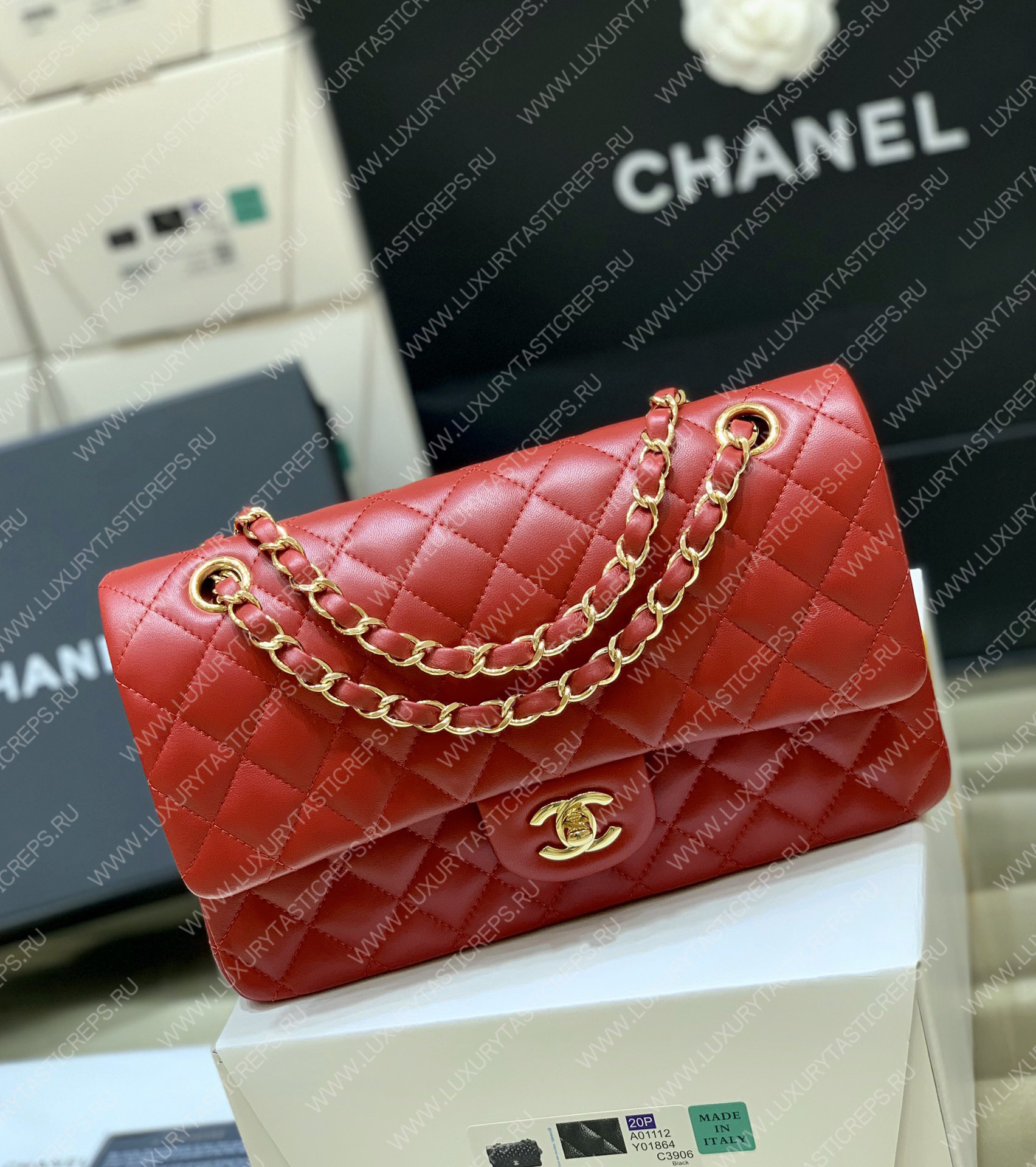 Ch*el classic handbag bag red a01112
