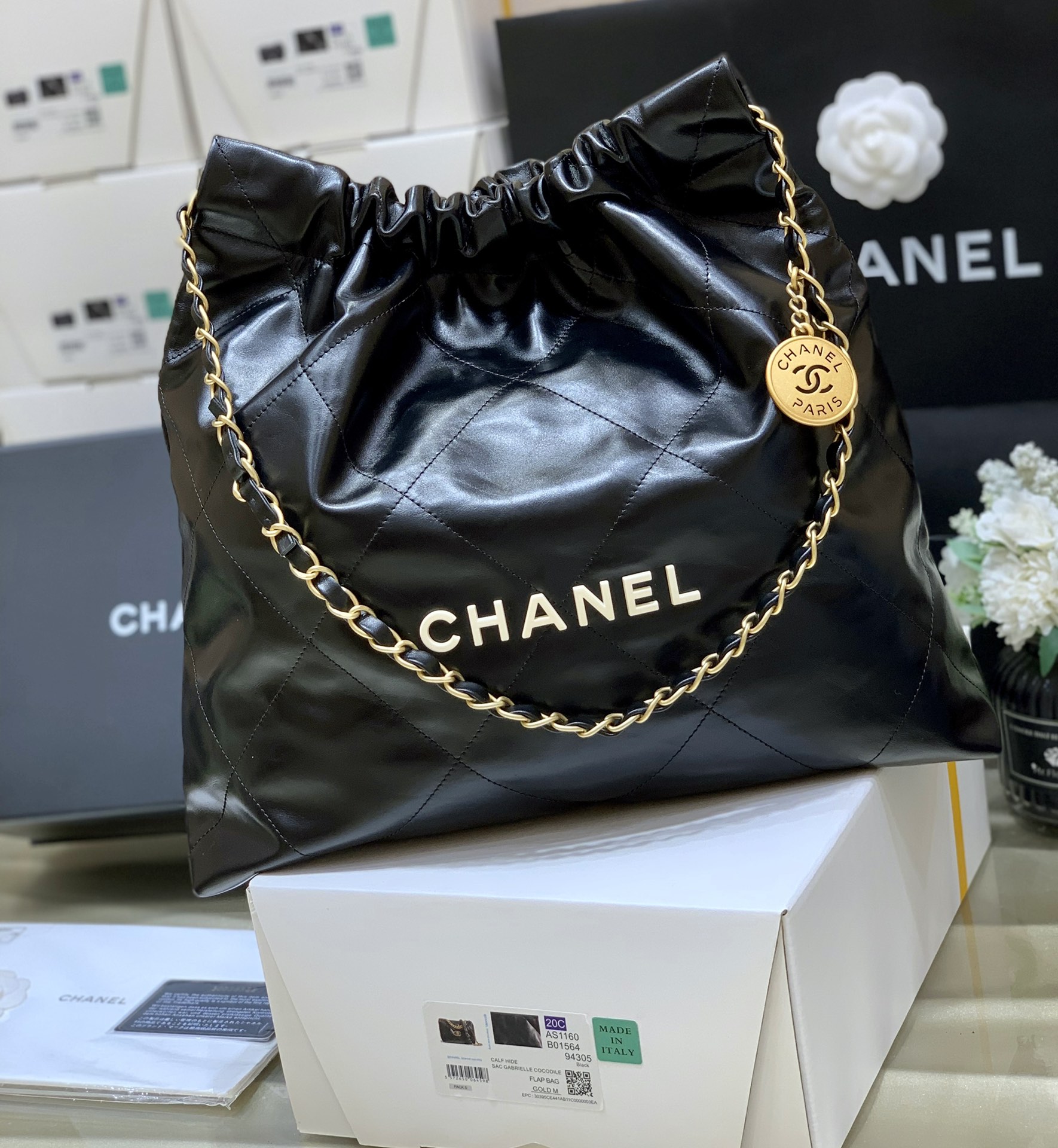 Ch*el 22 handbag black as3261