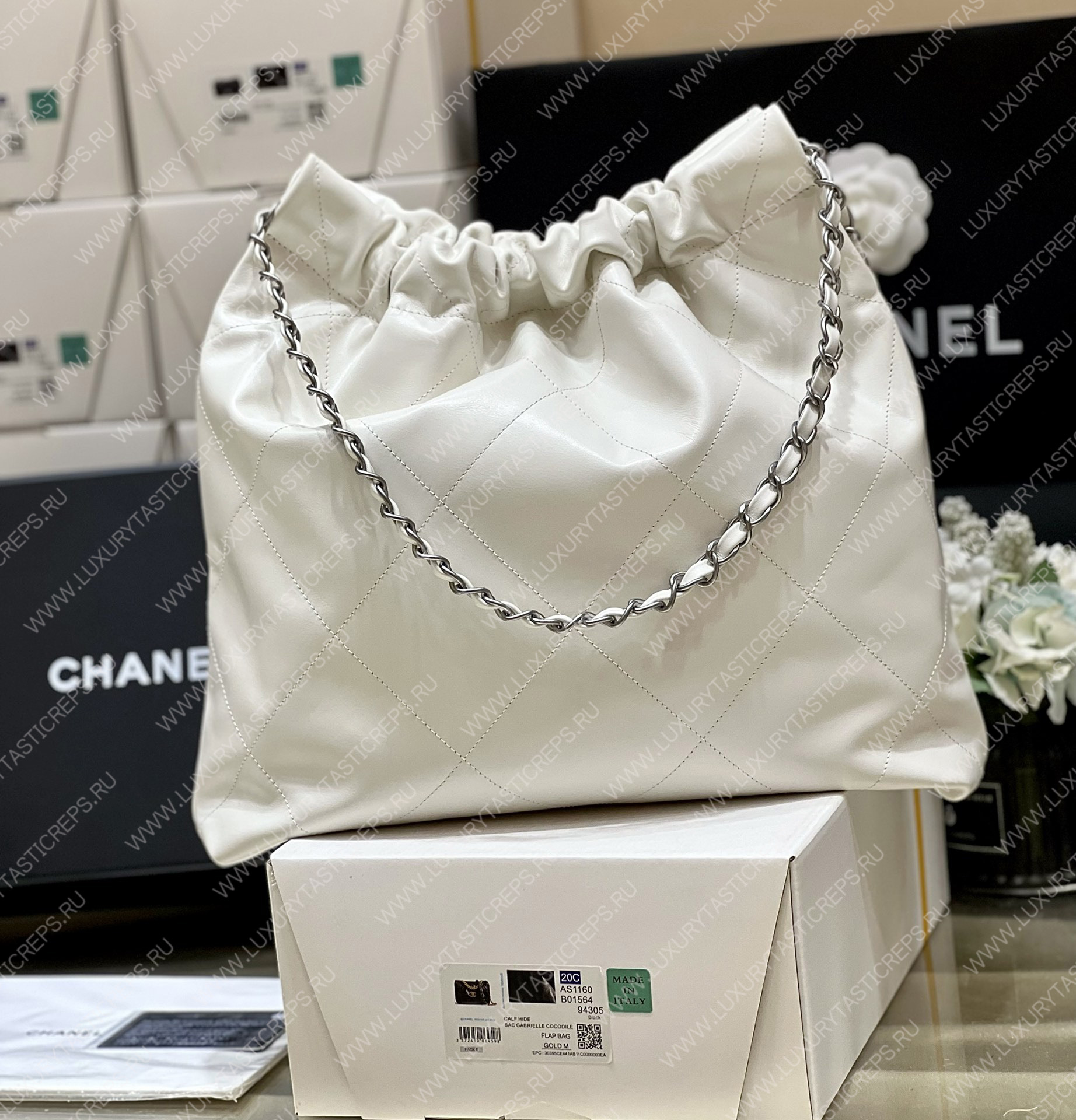 Ch*el 22 handbag white as3261