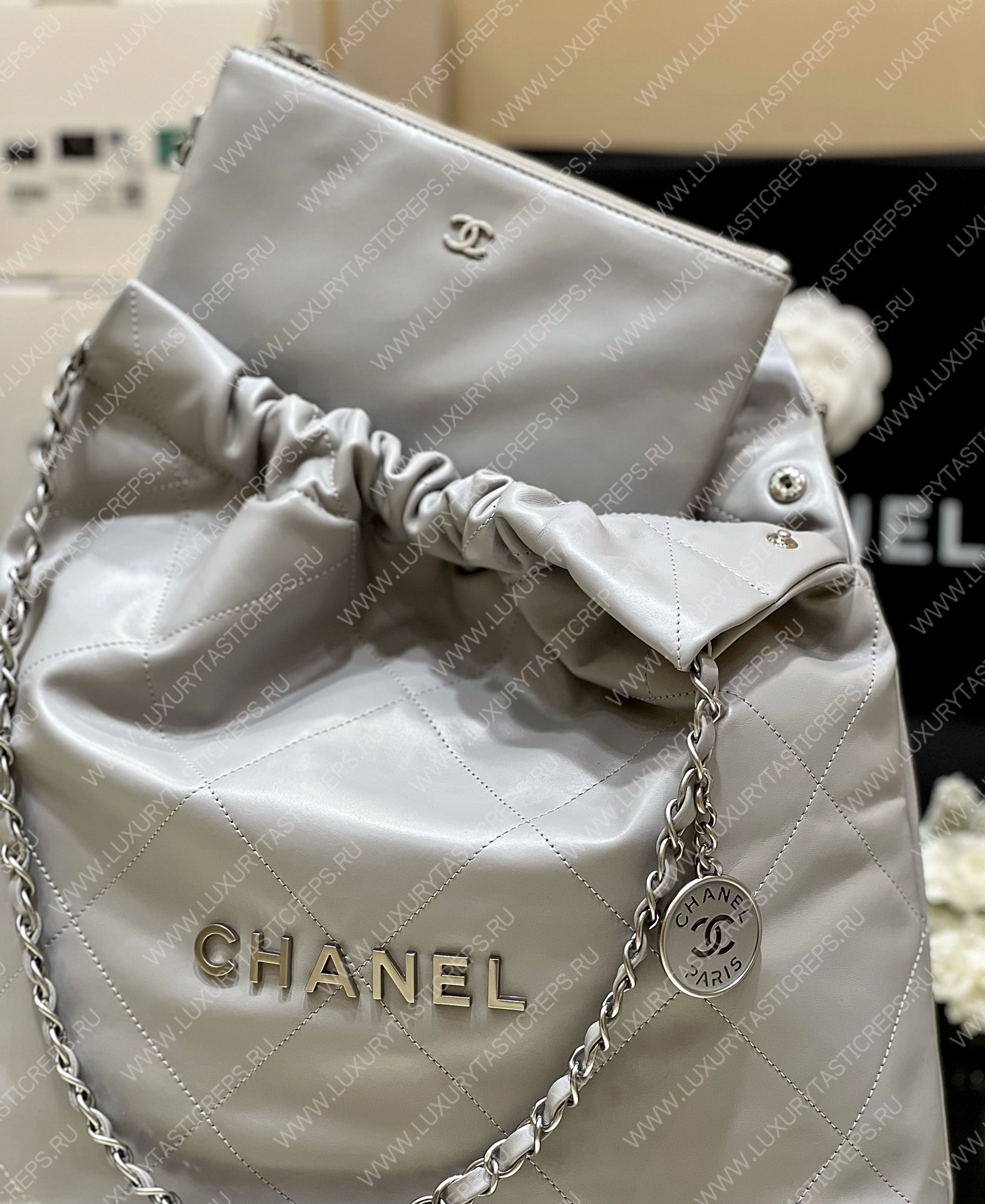 Ch*el 22 handbag grey as3261
