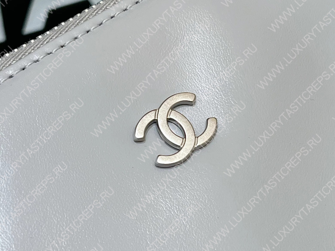Ch*el 22 handbag grey as3260