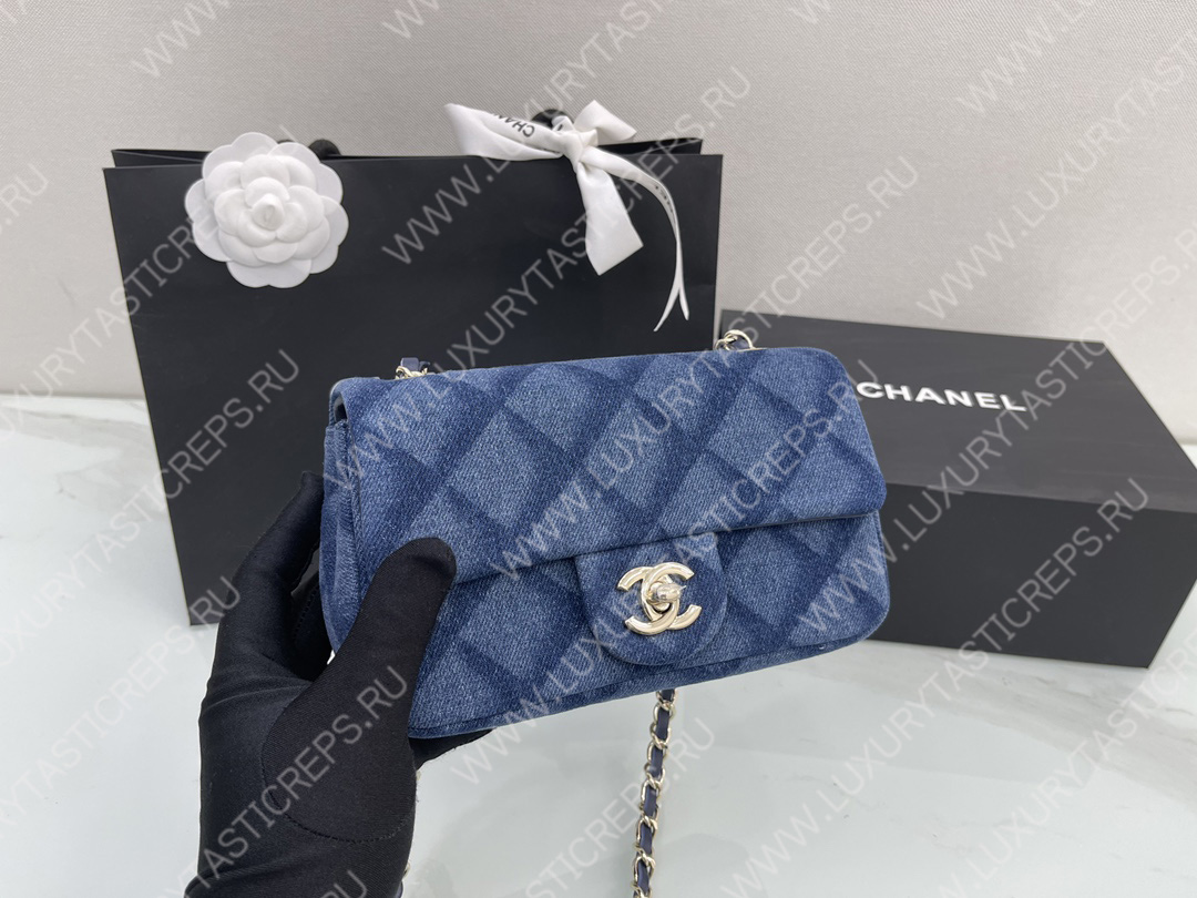 Ch*el classic handbag blue a01112