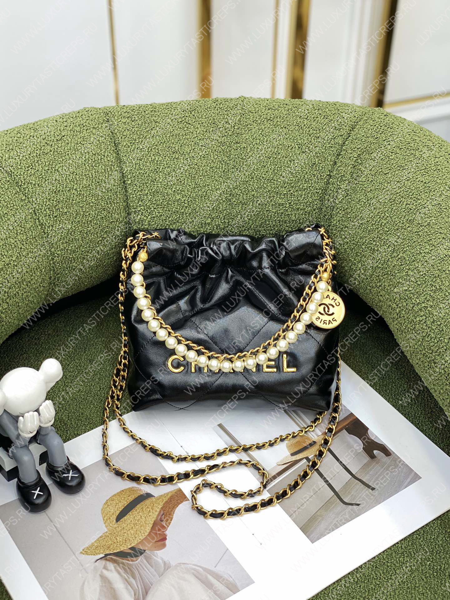 Ch*el 22 handbag black as3261
