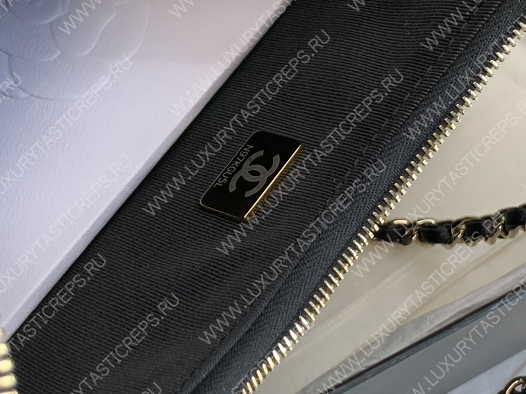 Ch*el small hobo bag black as3917