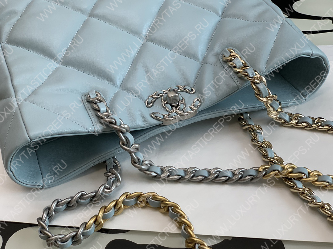 Ch*el 19 icon shopping bag light blue as3519