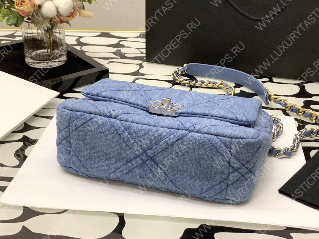 Ch*el 19 handbag blue as1160