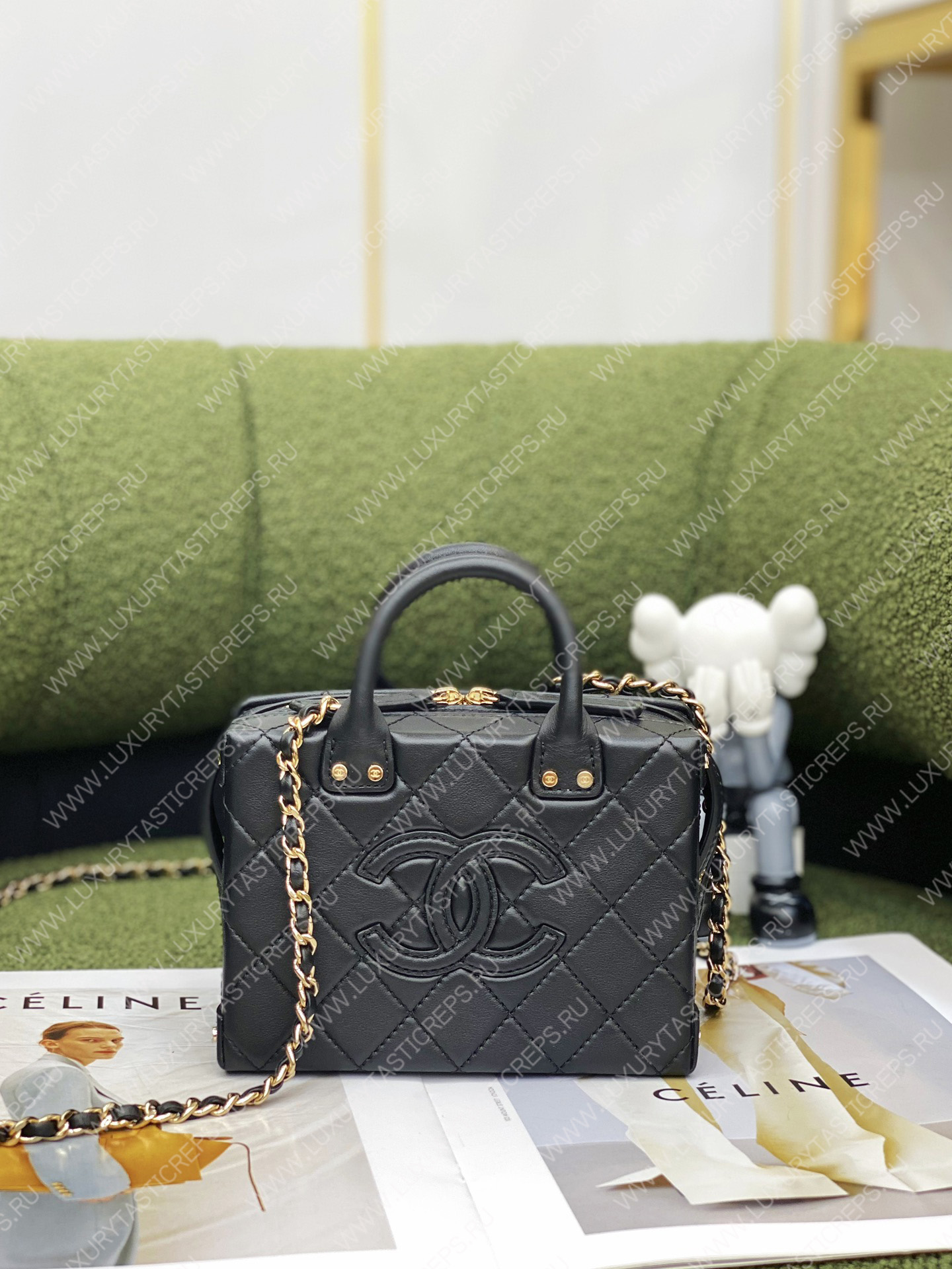 Ch*el small vanity case black as3345