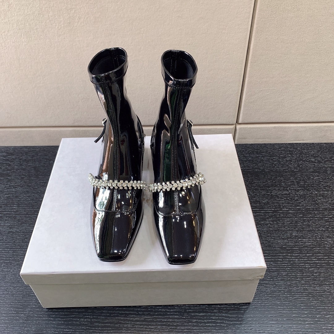 JIMMY CHOO CRUZ FLAT BOOTS BLACK CRUZFLATWQF