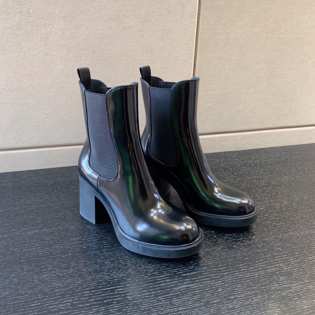 Pra*a heeled brushed leather booties black 1u993m