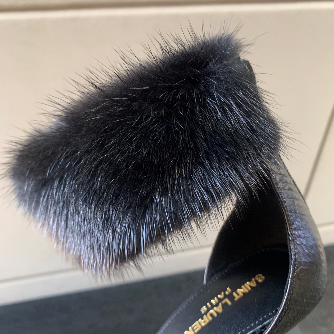 YVES SAINT LAURENT FAUX FUR-CUFF SANDALS BLACK BGS21