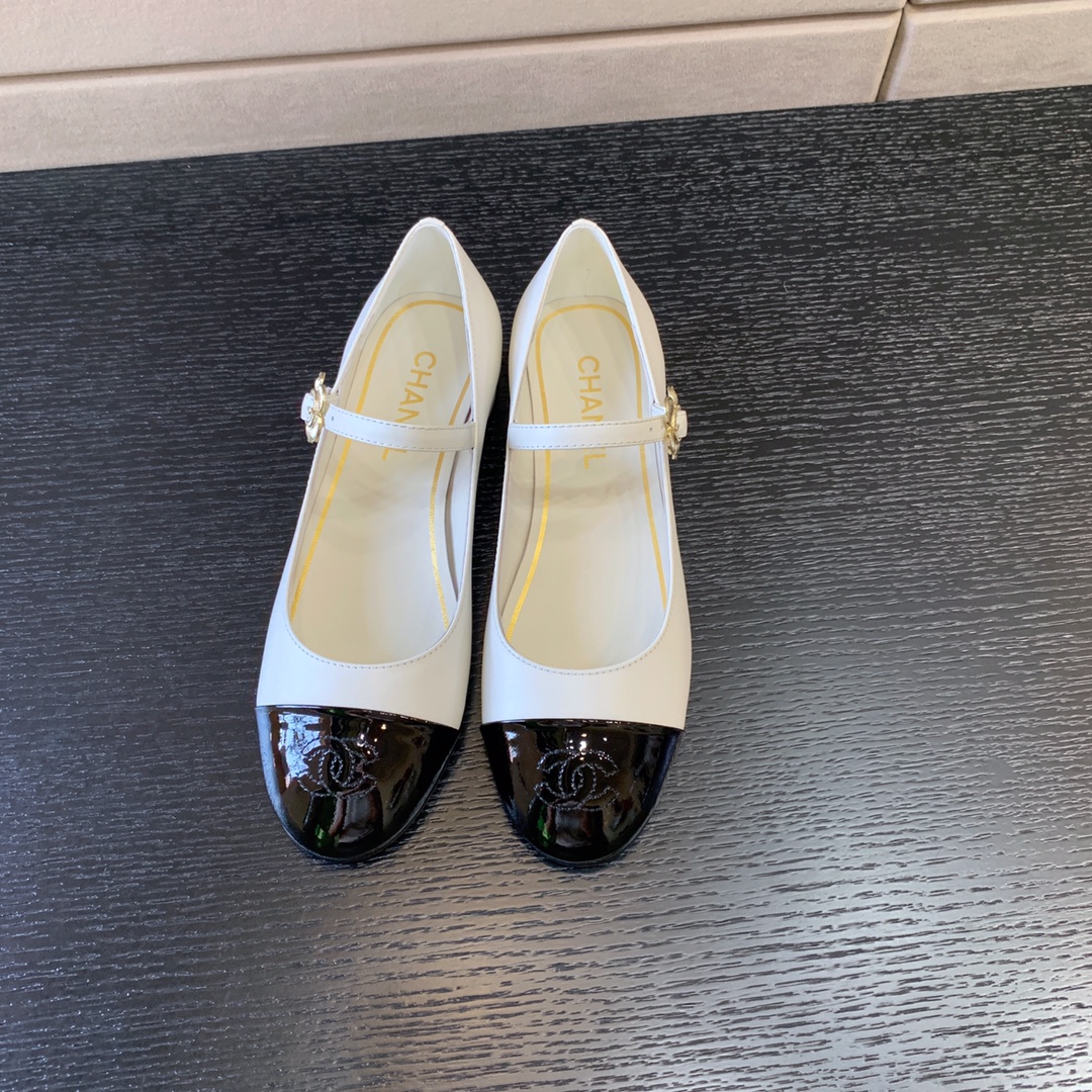 Ch*el marry janes white g38897