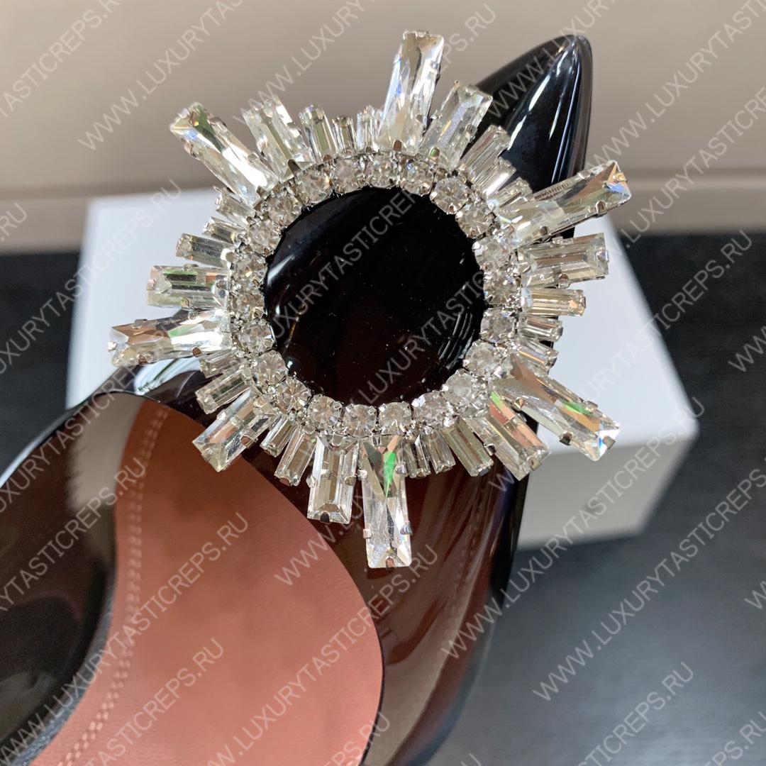 AMINA MUADDI BEGUM GLASS PUMP BLACK AM8002