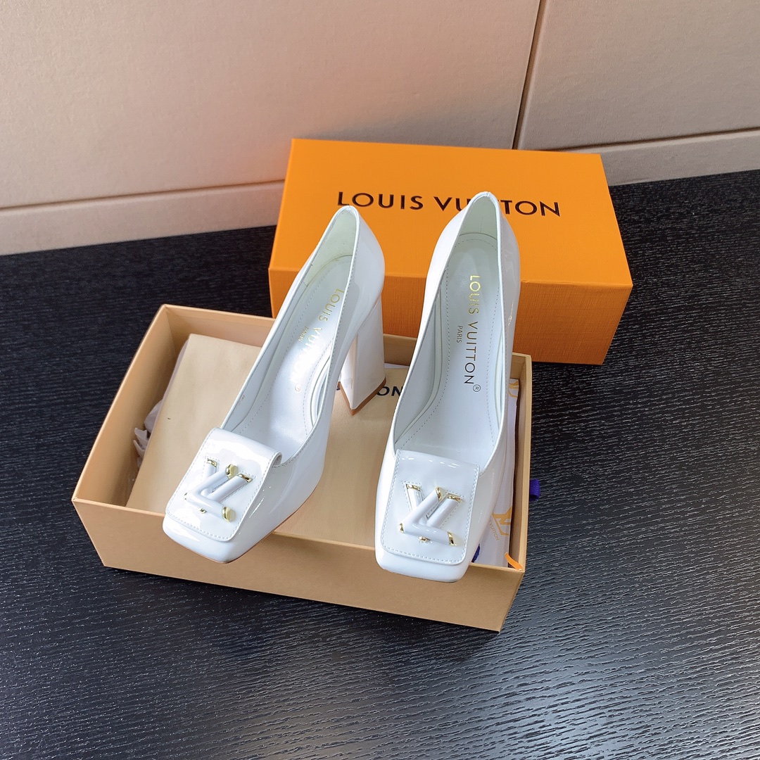 L**is vitton shake pumps leather white 1ab2kc