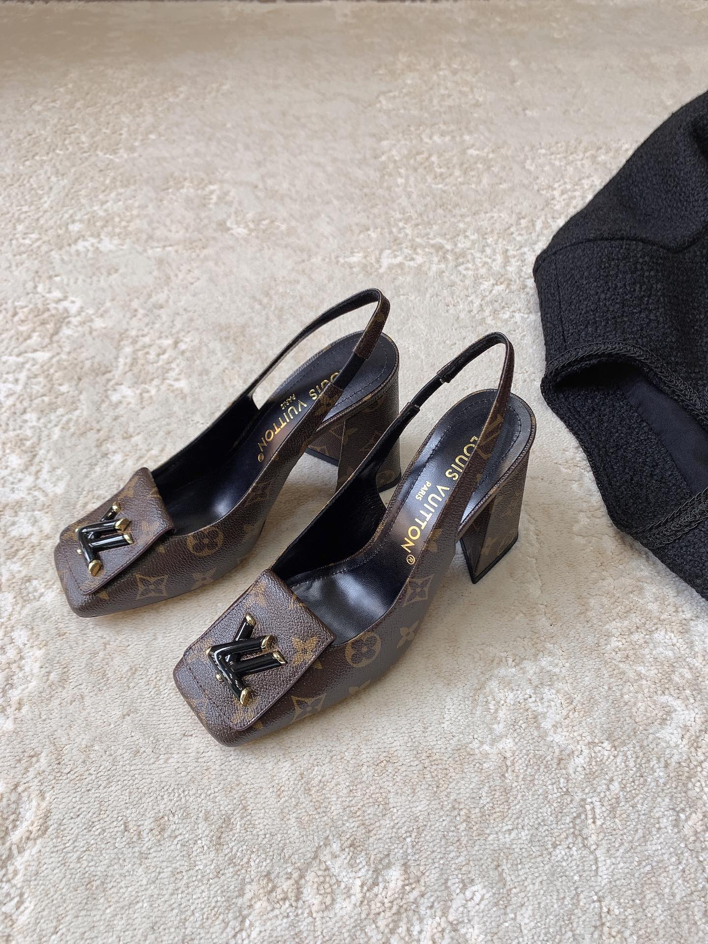 L**is vitton madeleine slingback pumps brown 1a65og