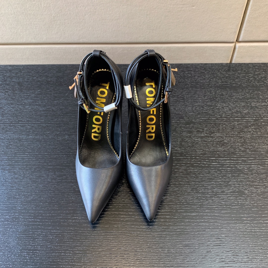 TOM FORD PADLOCK POINTY PUMP BLACK W2271T